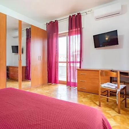 Casa Gabriella سانت أوْفيمِيا لاميتْسْيا